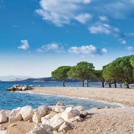 Apartment 1 Bedroom Gorgeous In Dramalj