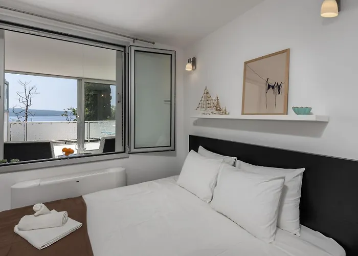 1 Bedroom Gorgeous In * Dramalj